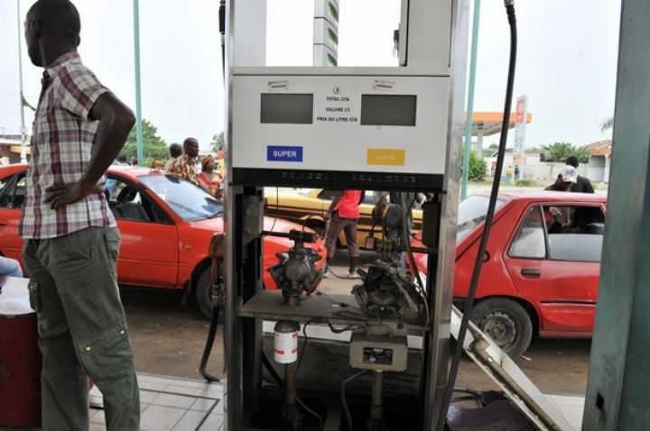 Côte d’Ivoire: le prix du carburant maintenu à 600 FCFA