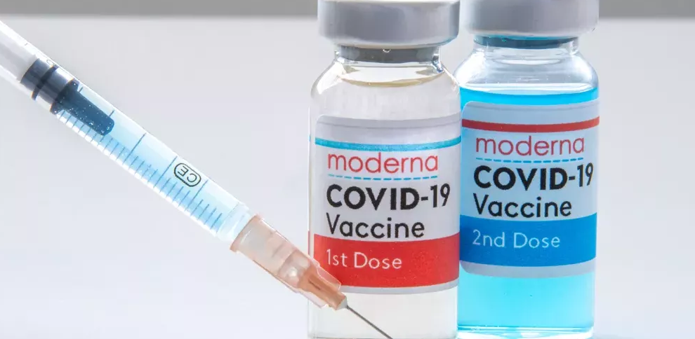 Le Kenya va produire des vaccins Covid avec l’aide de Moderna