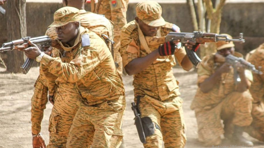 Treize gendarmes burkinabè tués dans une embuscade