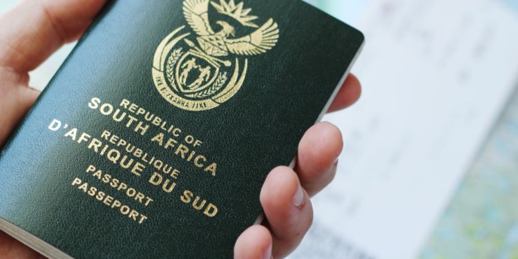 Afrique du Sud : un réseau de faussaires de passeports démantelé