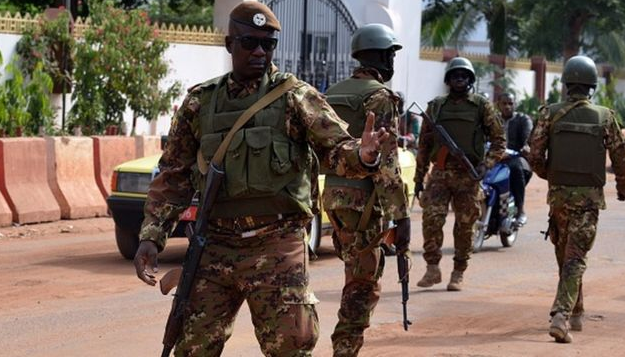 Mali : six soldats tués dans une triple attaque terroriste