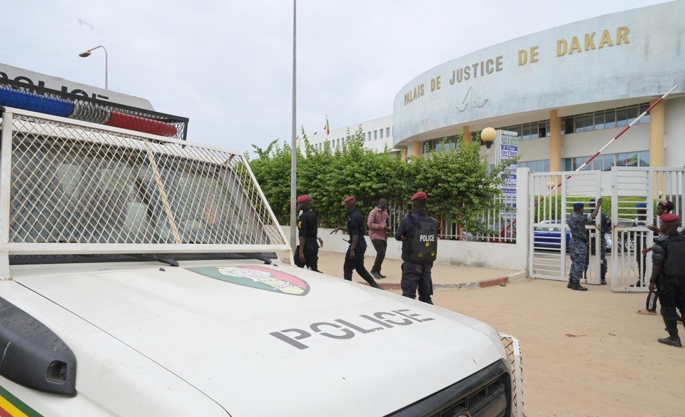 Dakar entre barrages et tensions avant le vote constitutionnel