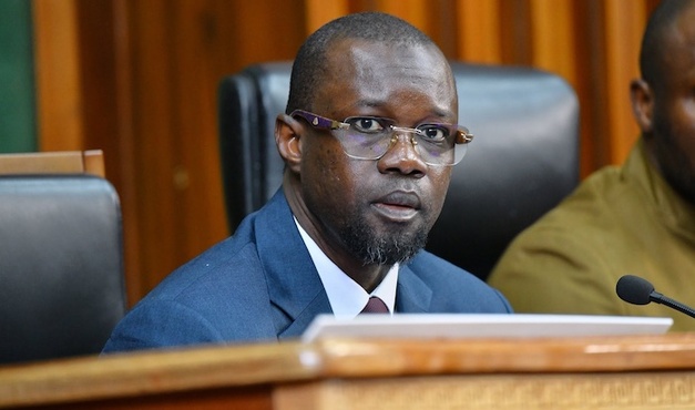 Sénégal : après l’évacuation d’Abdou Mbow, Ousmane Sonko recadre publiquement les députés de sa majorité