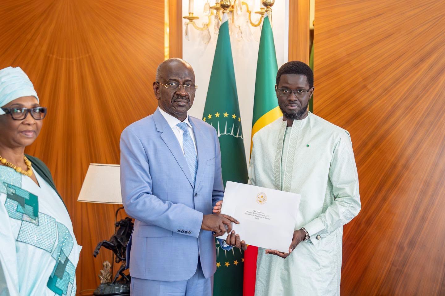 Sénégal-Mauritanie : Bassirou Diomaye Faye reçoit en audience le président Mauritanien Mohamed Ould Ghazouani
