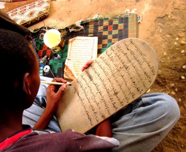 Sénégal : fausses informations persistantes autour de l’arabe et de l’enseignement islamique